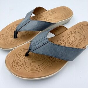 Boc Born Concept Casual Comfort Flip Flop Sandals Women Size 8 Blue Leather